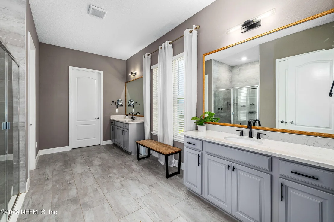 Photo of 137 CALLIEL Way