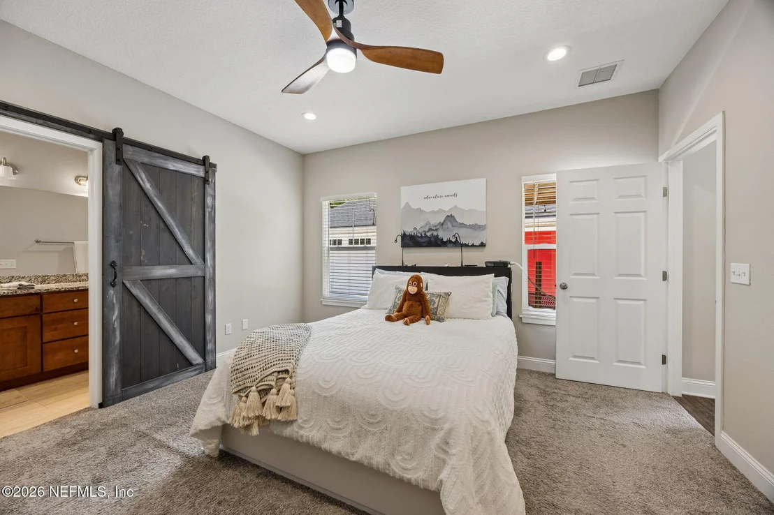 Photo of 9922 BRADLEY Road