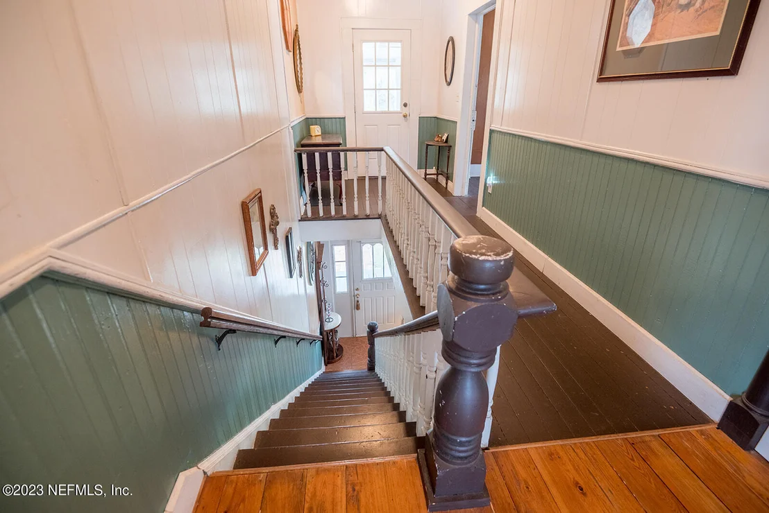 Photo of 404 N CHERRY Street