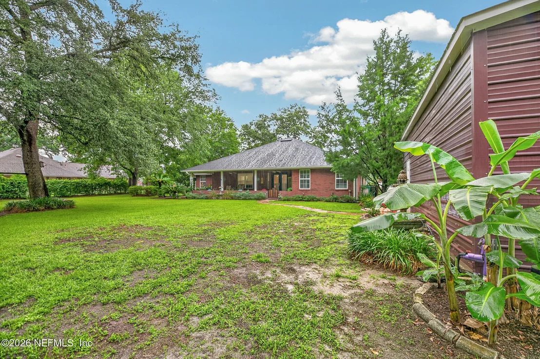 Photo of 4237 RAINTREE Drive