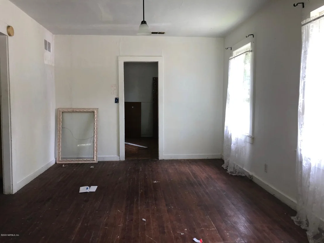 Photo of 5767 FIRESTONE Road