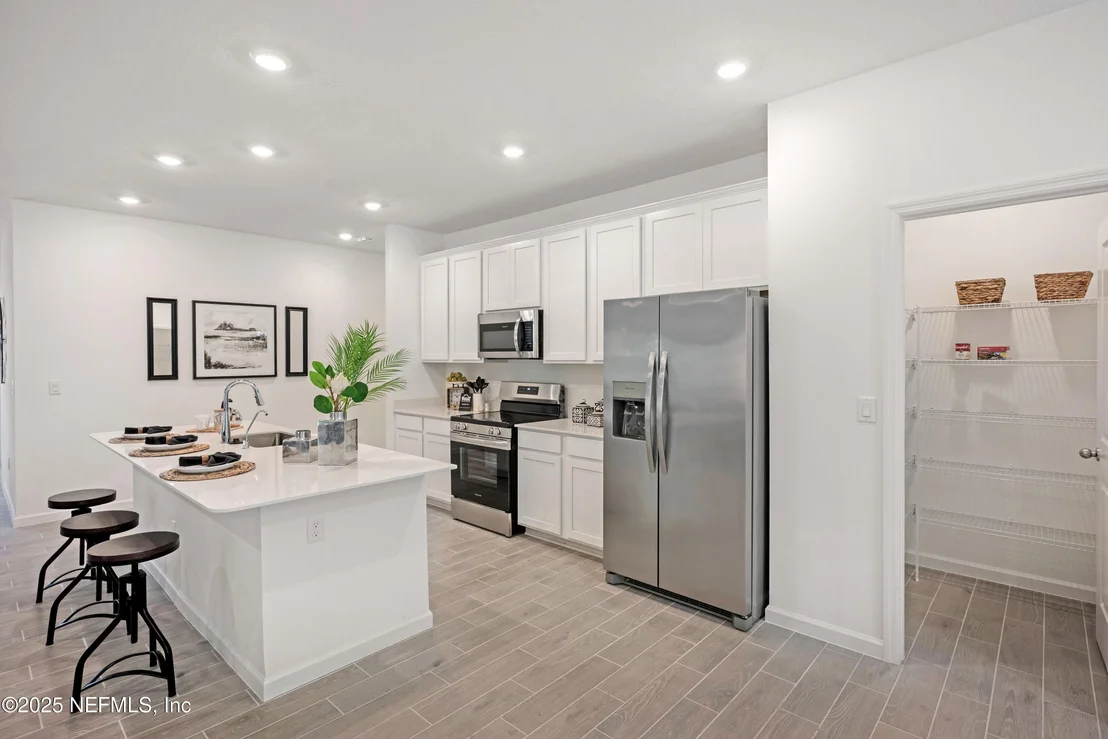 Photo of 1634 LACHLAN Circle