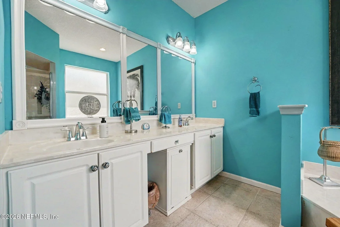 Photo of 1437 STOCKBRIDGE Lane
