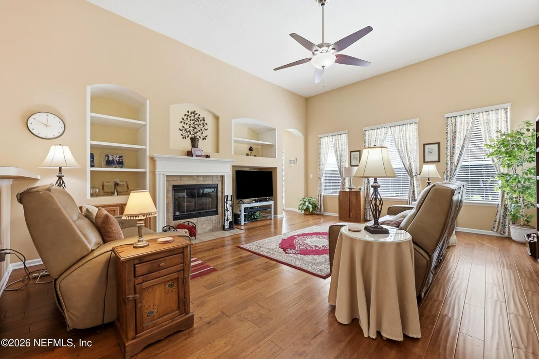 Photo of 1005 DOVE HOUSE Lane
