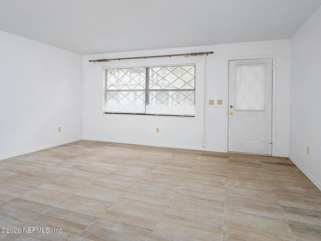 Photo of 121 SERENA Circle