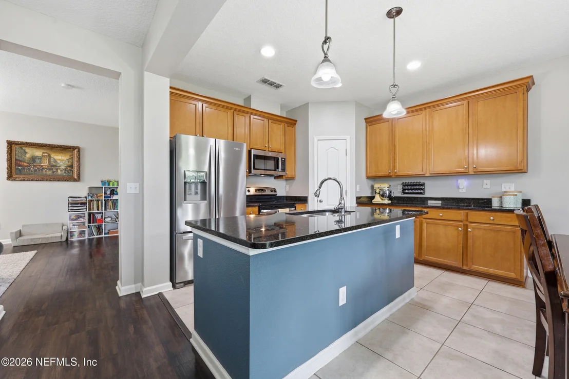 Photo of 732 BRIAR VIEW Drive
