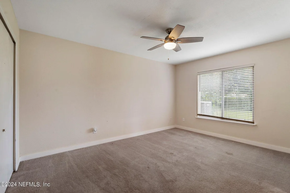 Photo of 926 WYNFIELD Circle