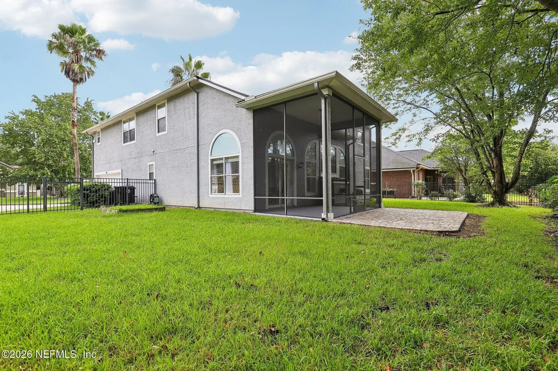 Photo of 2479 PINEHURST Lane