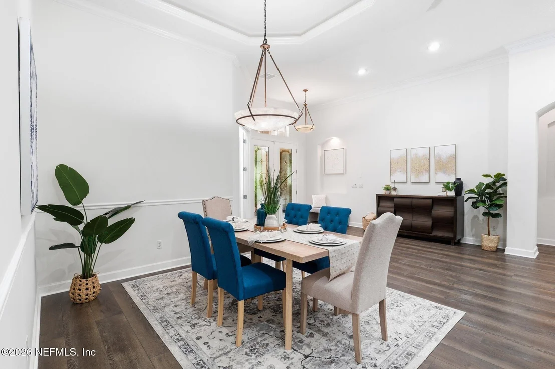 Photo of 215 PARKSIDE Drive