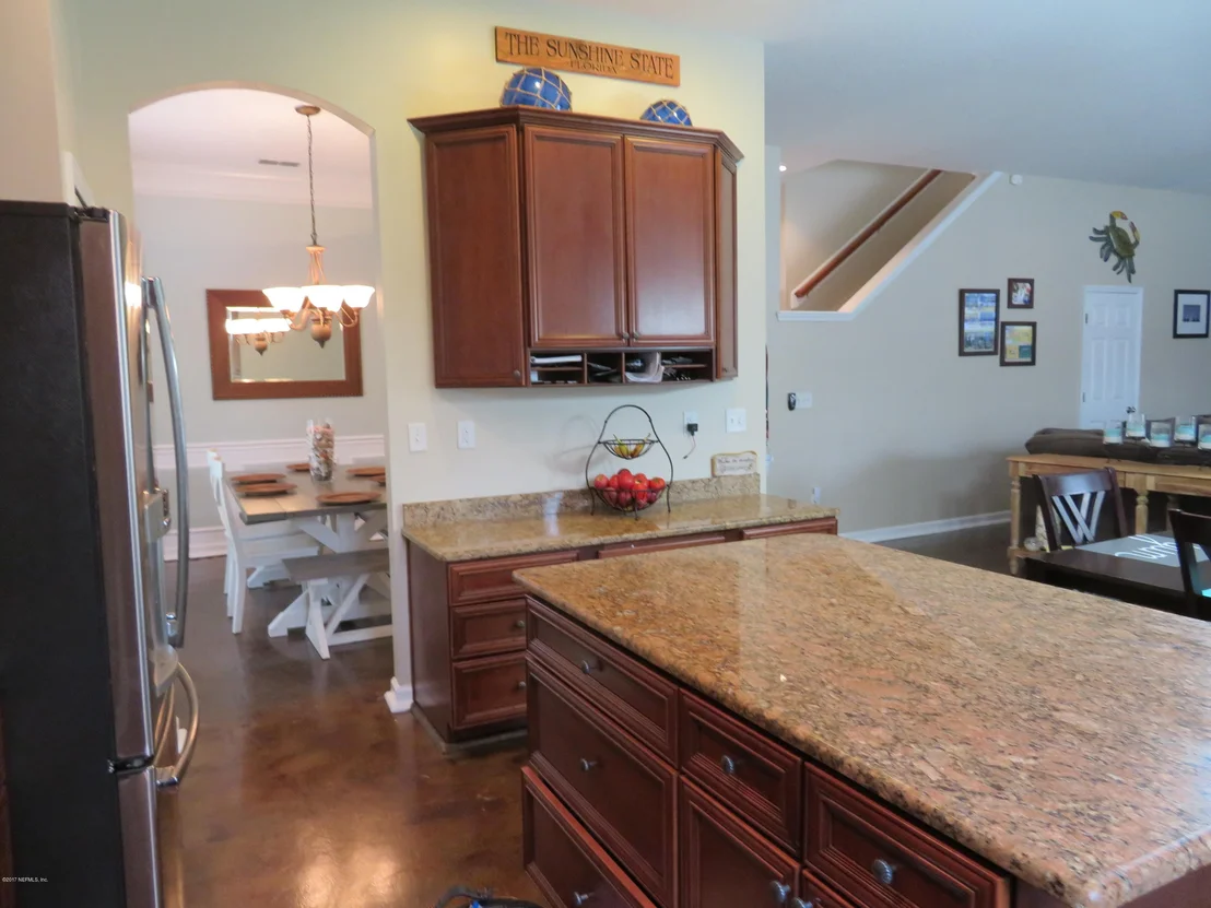 Photo of 113 CASTLEGATE Lane