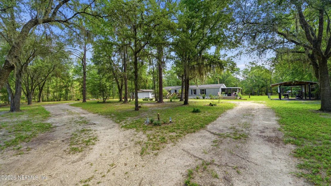 Photo of 953 MCLAUGHLIN Lane