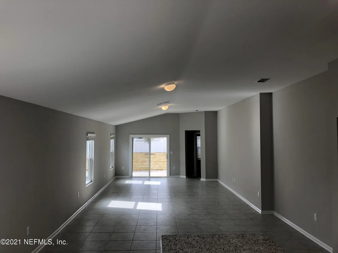 Photo of 62 NEWLAND Court