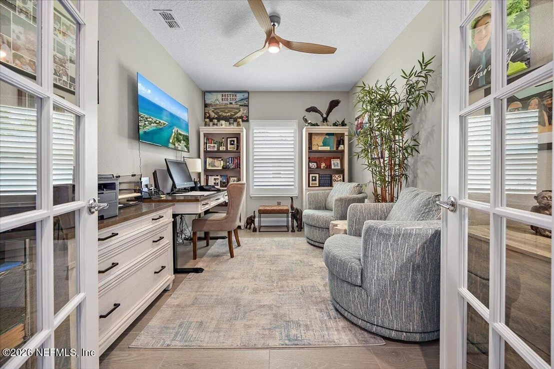 Photo of 48 HAMMER Circle