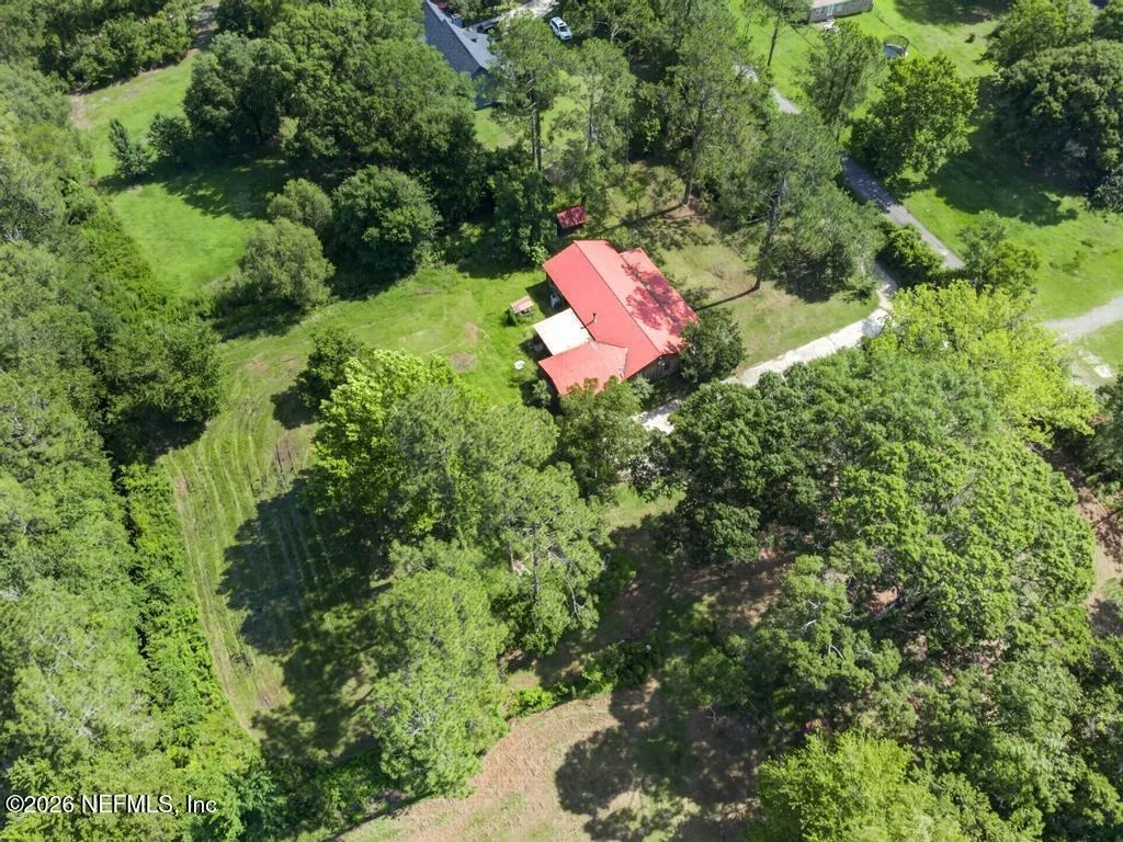 Photo of 40041 WHIPPORWILL Lane