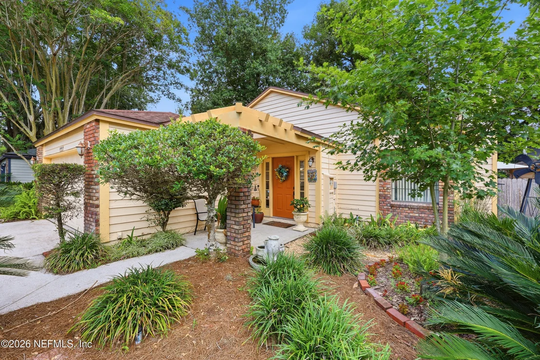 Photo of 5440 SPRING BROOK Road