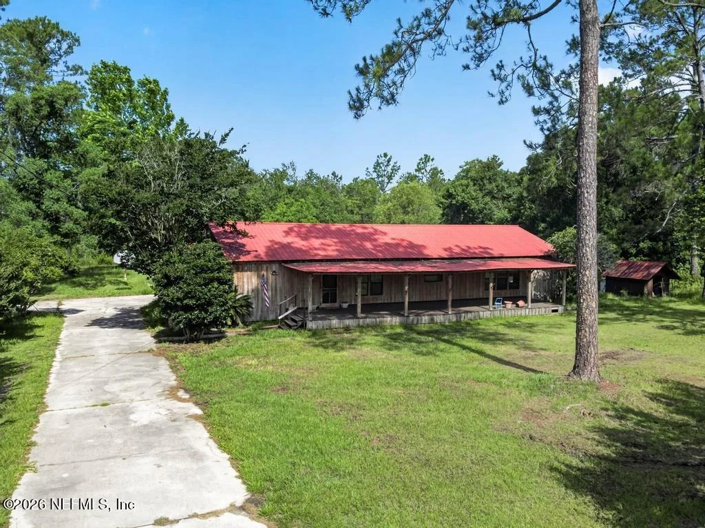 Photo of 40041 WHIPPORWILL Lane