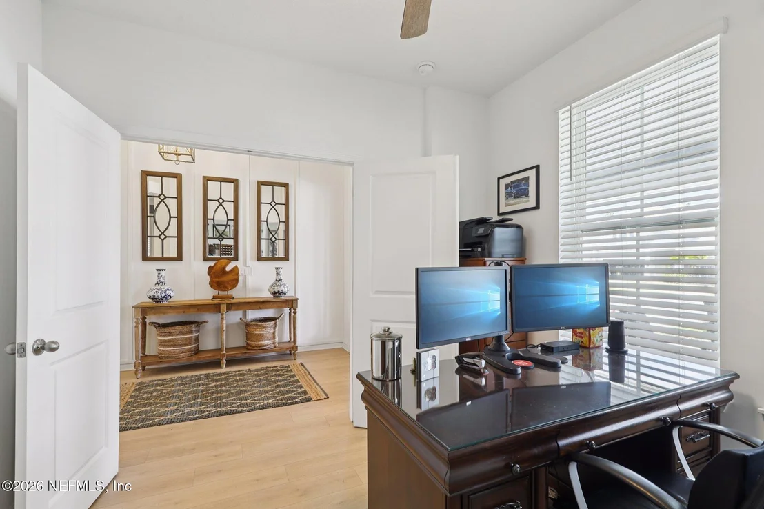Photo of 221 MARQUESA Circle