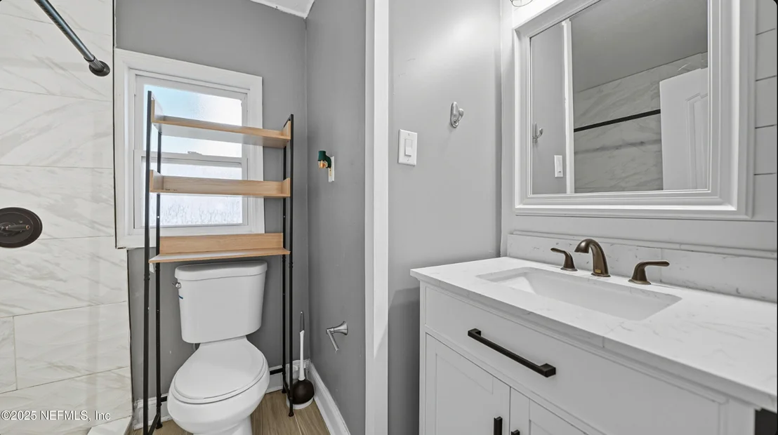 Photo of 7637 HAMMOND Boulevard