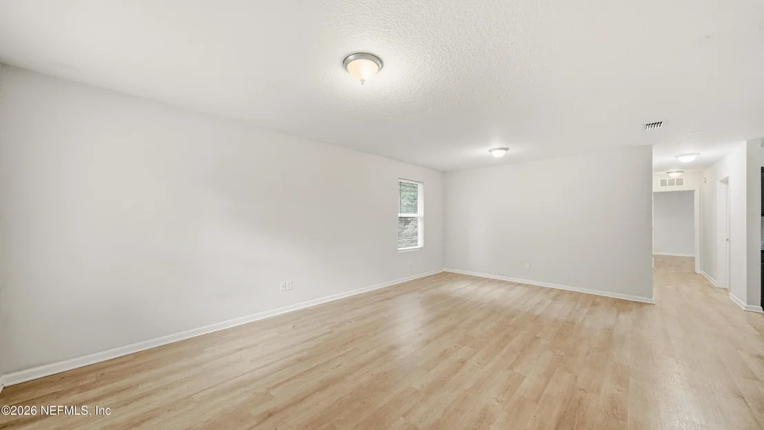 Photo of 2355 JAYSON Avenue