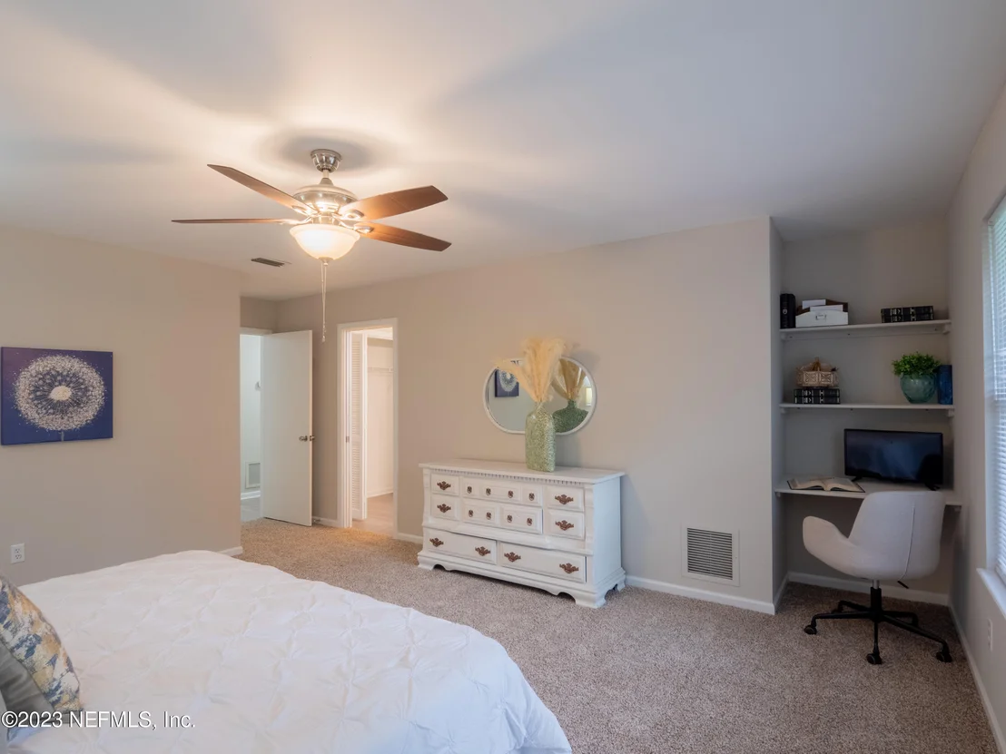 Photo of 2327 STONEBRIDGE Drive