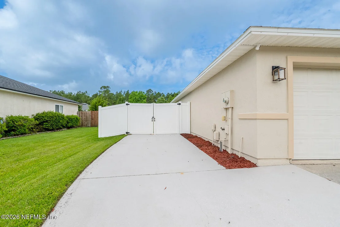 Photo of 76097 TIDEVIEW Lane