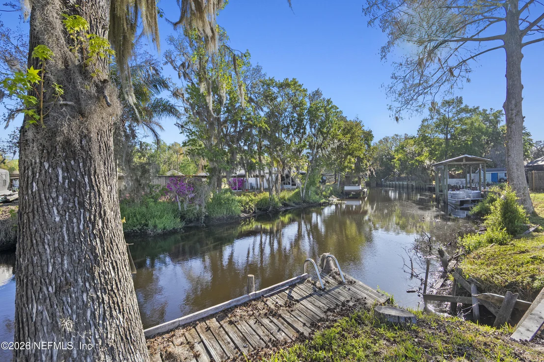 Photo of 272 HARBOR Drive