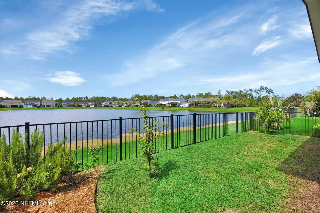 Photo of 473 PARKBLUFF Circle