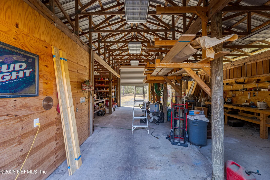 Photo of 8404 NESBITT Road