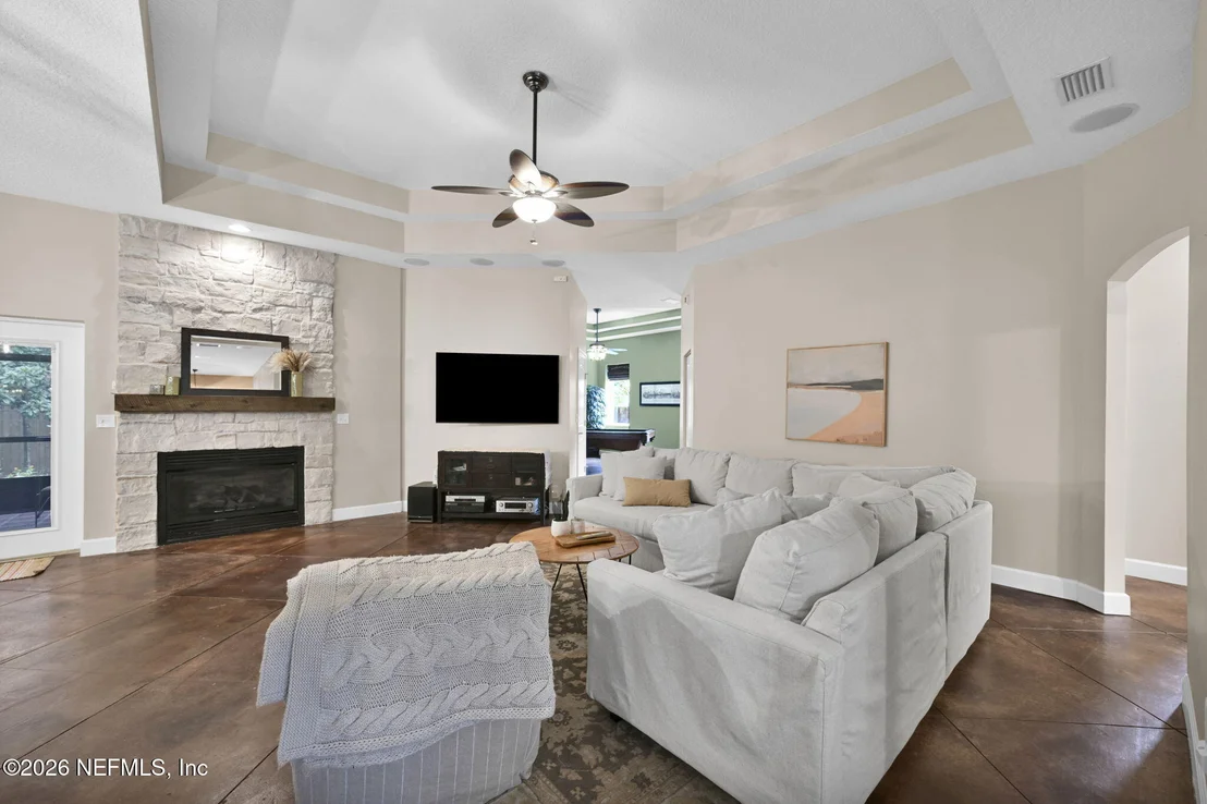 Photo of 1014 FRUIT COVE Road