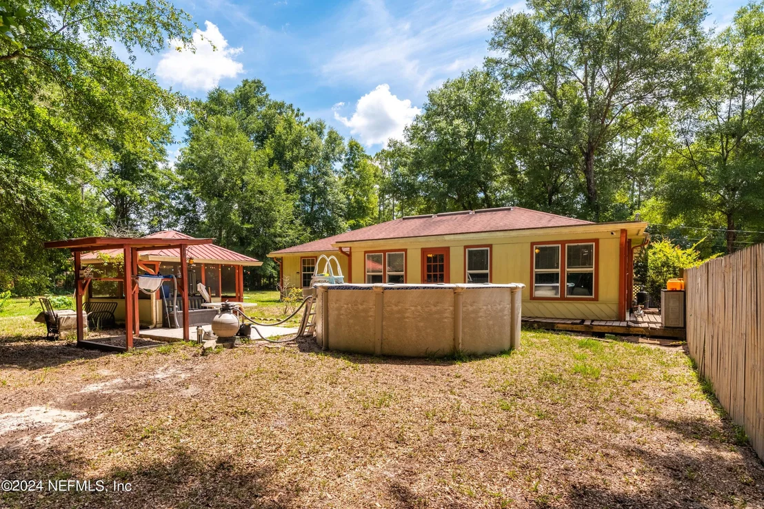 Photo of 2592 MYRTLE Loop