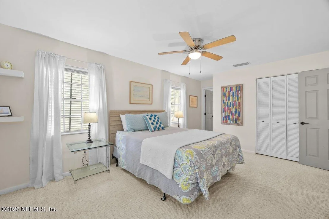 Photo of 409 LOBELIA Road