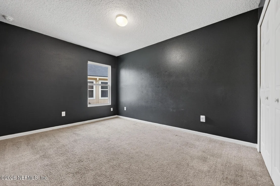 Photo of 161 N TWIN MAPLE Road