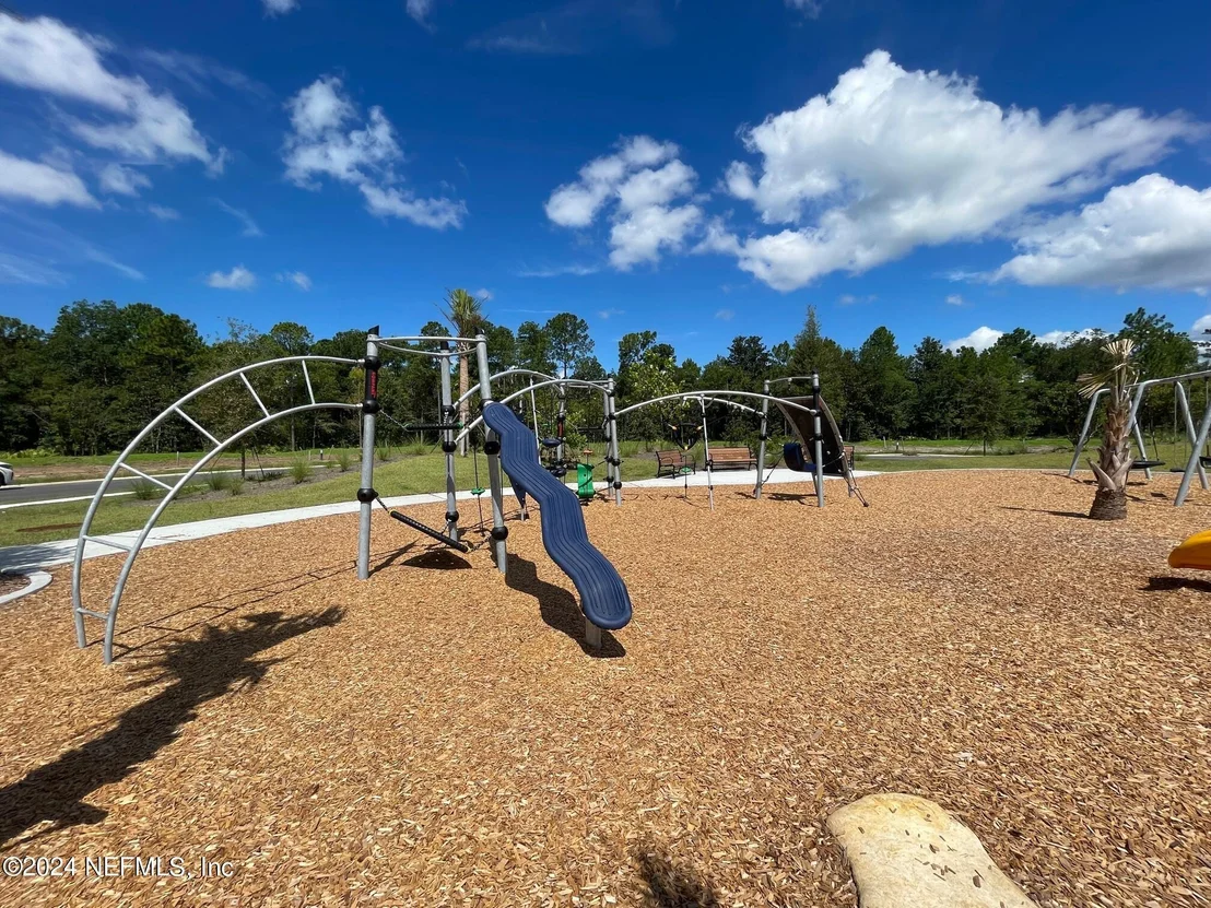 Photo of 119 PALOMAR Drive