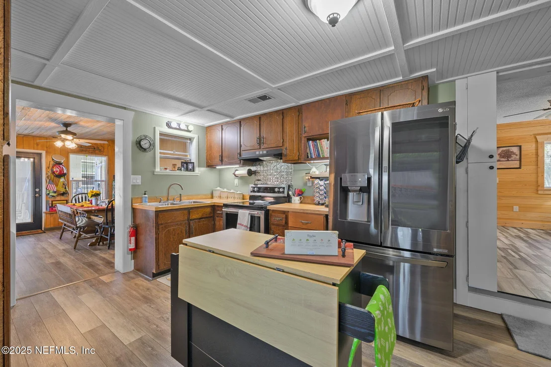 Photo of 113 DRIFTWOOD Lane