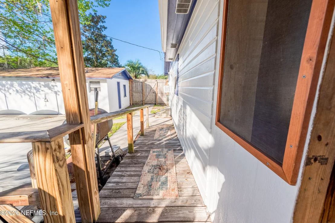 Photo of 18273 NW STATE ROAD 16