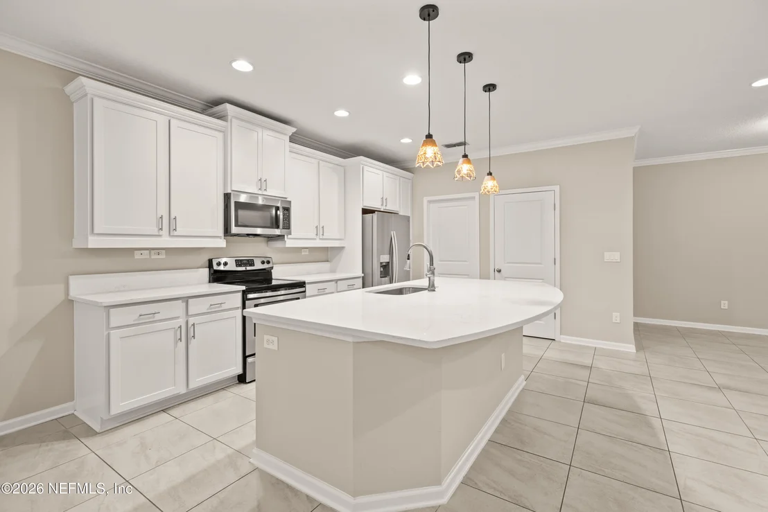 Photo of 241 DEERFIELD MEADOWS Circle