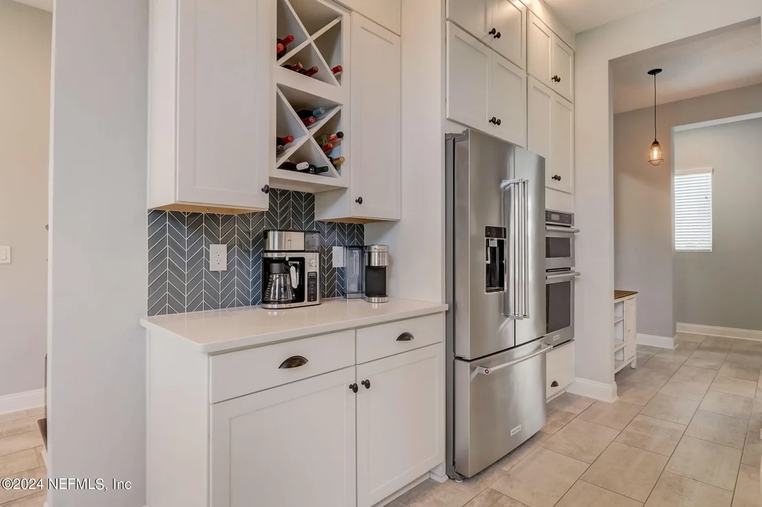 Photo of 10152 SILVERBROOK Trail