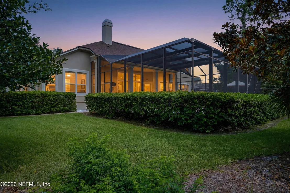 Photo of 560 SEBASTIAN Square