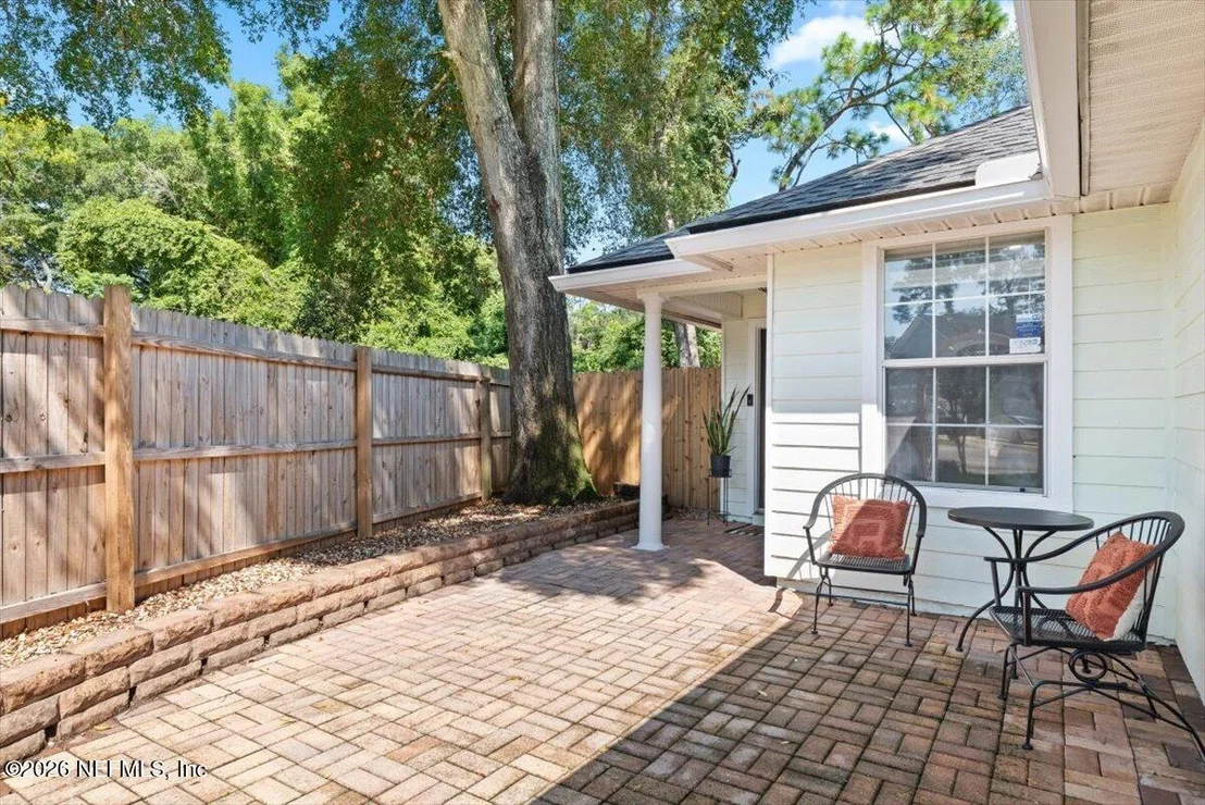 Photo of 7611 LEAFY FOREST Way