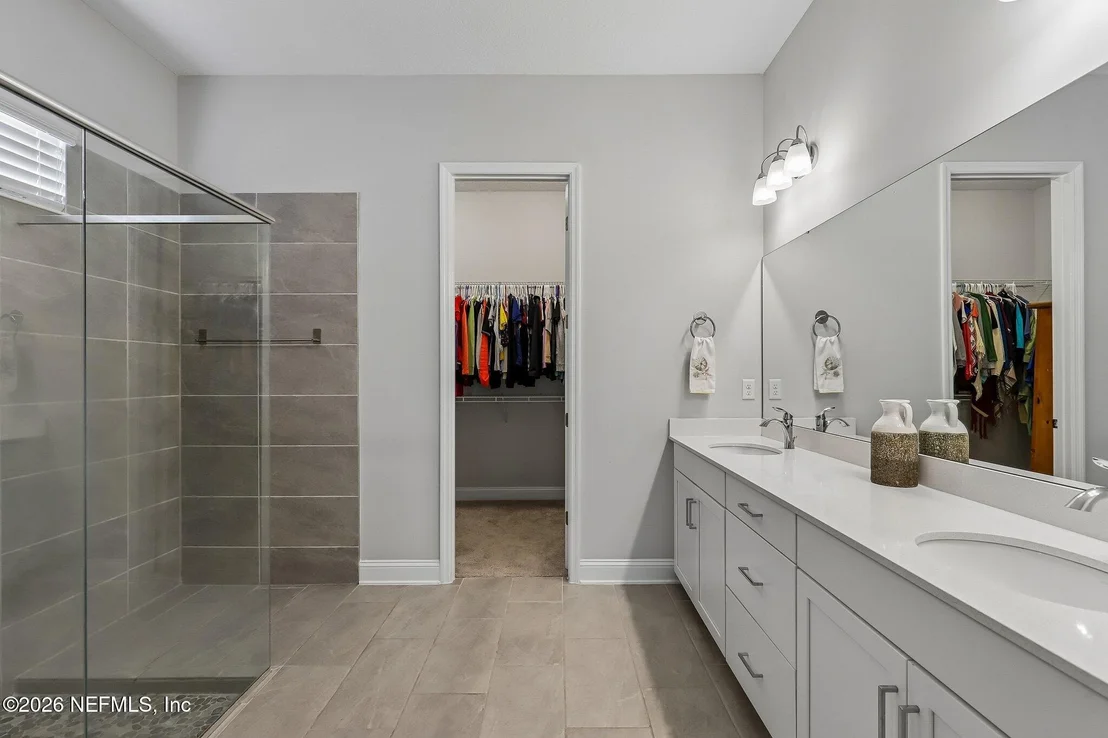 Photo of 152 CLOVERBROOK Road