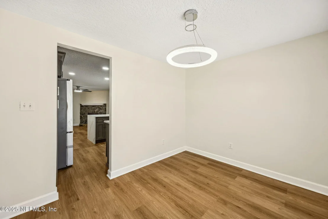 Photo of 7611 MCCOWAN Drive