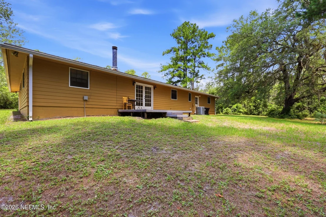 Photo of 1733 HEREFORD Road