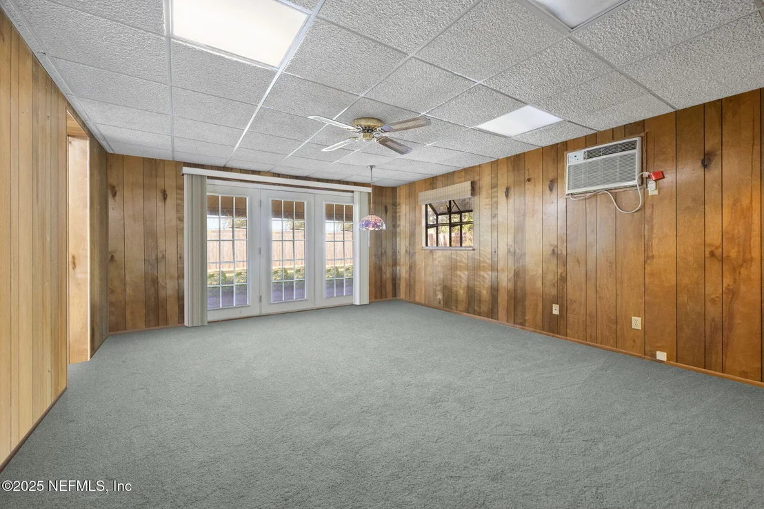 Photo of 6144 FORDHAM Circle W