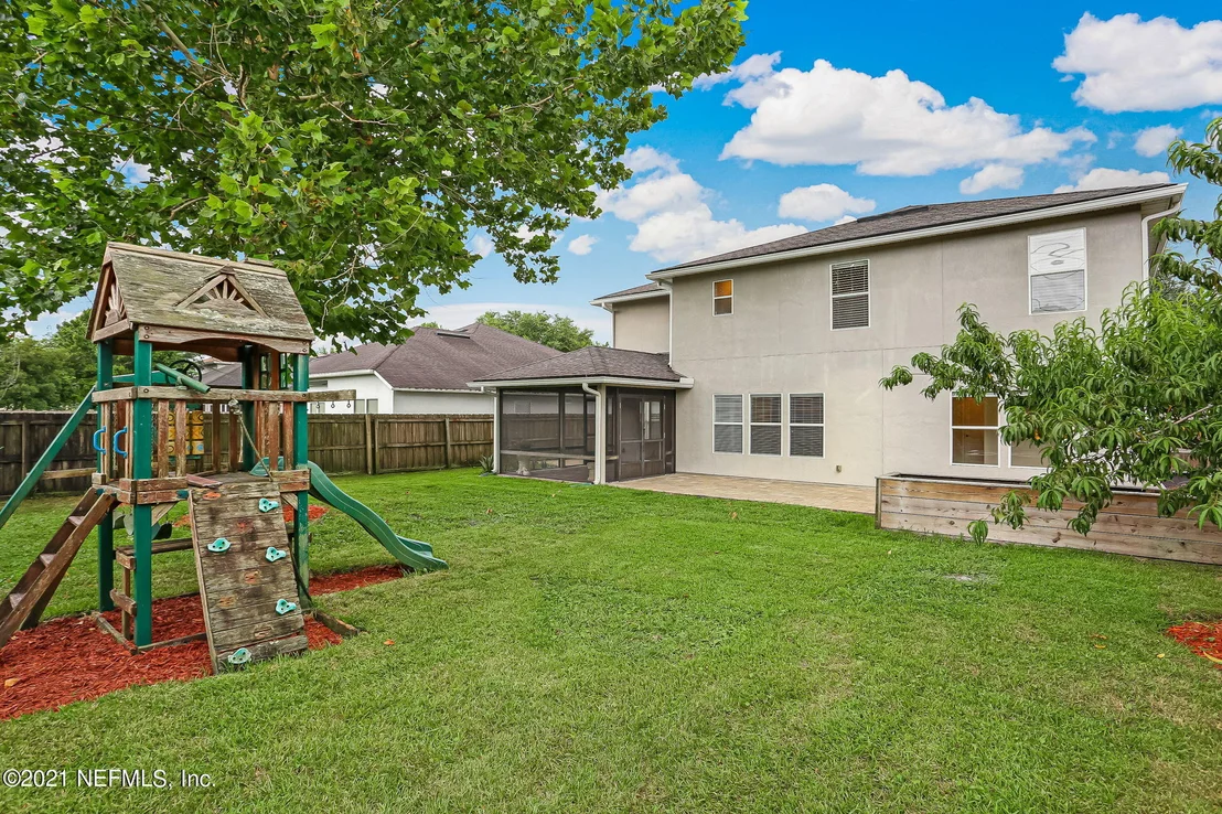 Photo of 1016 DUNSTABLE Lane