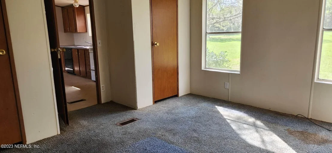 Photo of 122 SIPPRELL Road