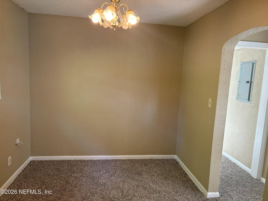 Photo of 6912 CORDAY Road