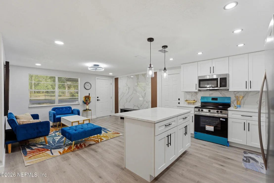 Photo of 7148 RICKER Road