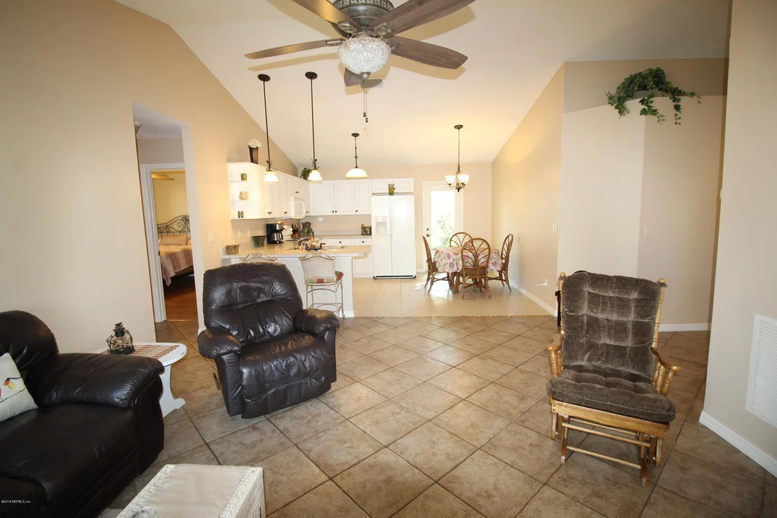Photo of 237 WISTERIA Road
