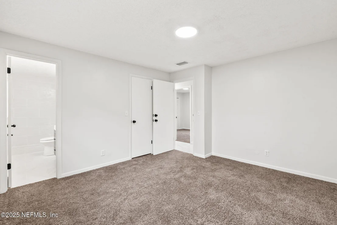 Photo of 432 NEPTUNE Road