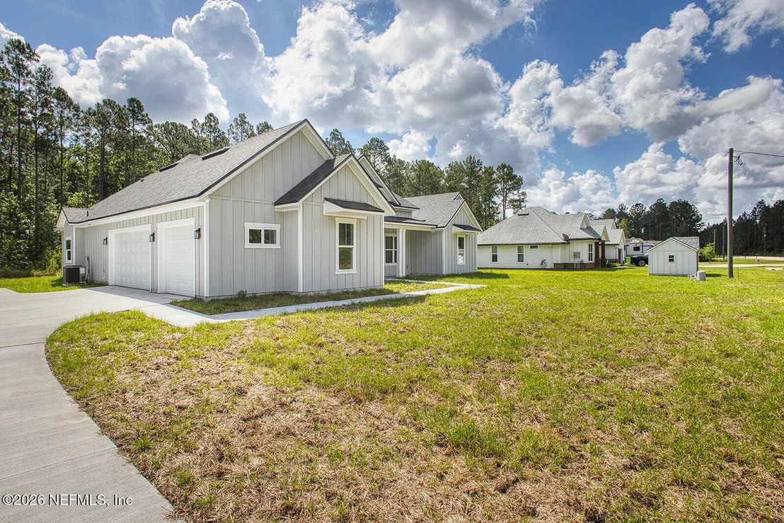 Photo of 75782 EDWARDS Road